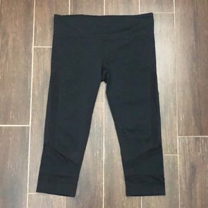 GapFit Capris. Excellent condition!